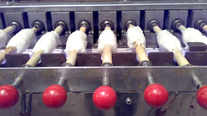 Chikuwa fish cake production machines in a Japanese food-processing facility
